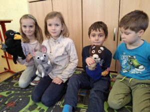 Maňáskové divadlo v prvních třídách